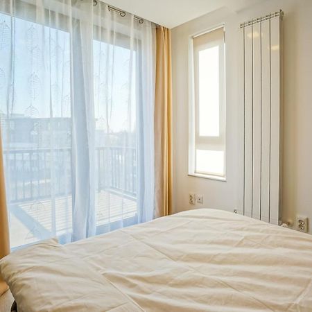 Bright Apartments Moments Away From Herastrau Park, Mall And Metro Bucureşti Eksteriør bilde