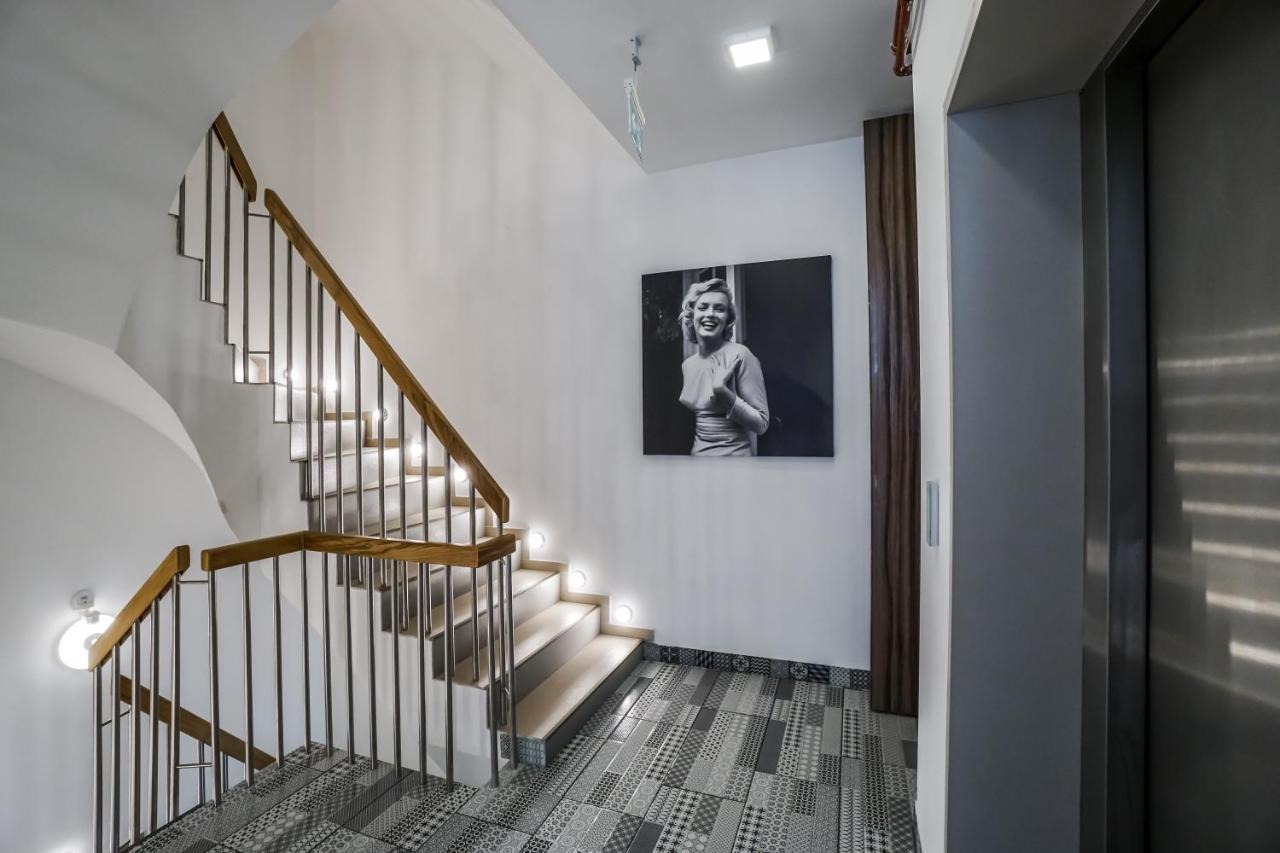 Bright Apartments Moments Away From Herastrau Park, Mall And Metro Bucureşti Eksteriør bilde