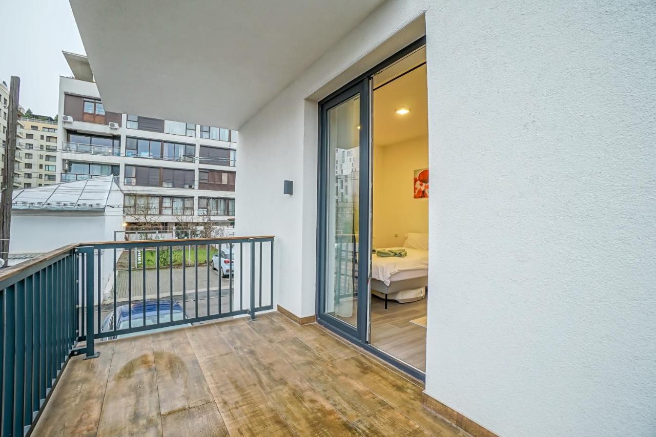 Bright Apartments Moments Away From Herastrau Park, Mall And Metro Bucureşti Eksteriør bilde