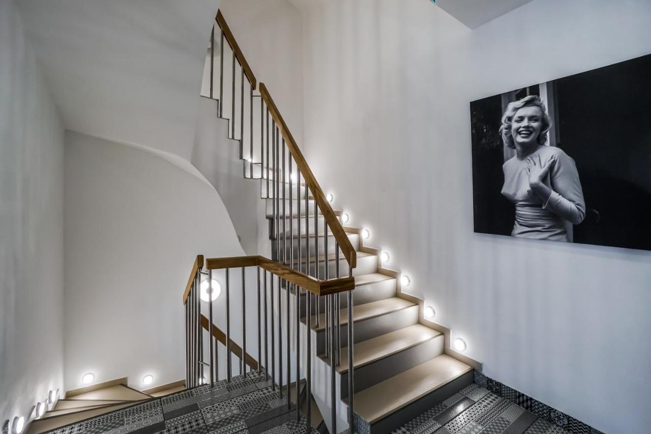 Bright Apartments Moments Away From Herastrau Park, Mall And Metro Bucureşti Eksteriør bilde