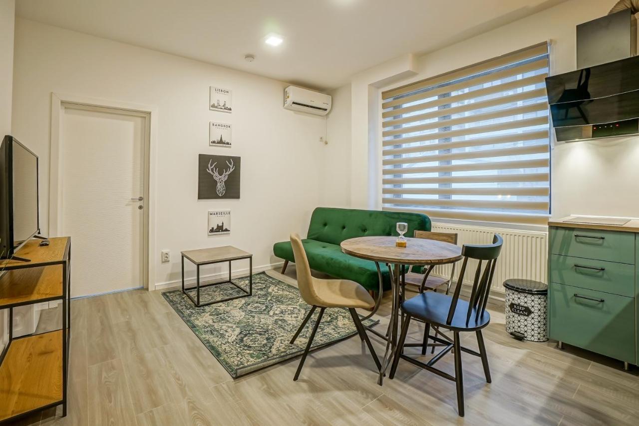 Bright Apartments Moments Away From Herastrau Park, Mall And Metro Bucureşti Eksteriør bilde